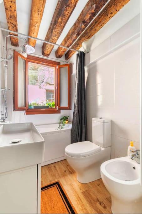 Dom wakacyjny Ca 3 Leoni - Romantic House In The Heart Of *